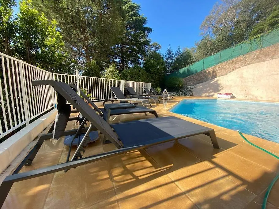 The Sun Paradise Dream Cannes 0*,  Frankrike